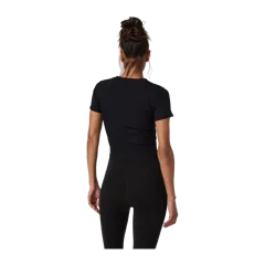 Vuori Pose Fitted Tee