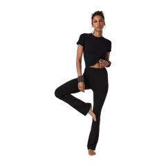 Vuori Pose Fitted Tee