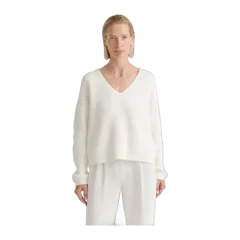 100% Organic Cotton Fisherman V-Neck Sweater Ivory