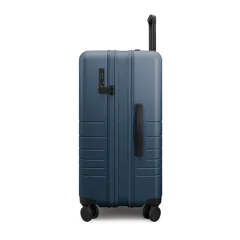 Monos Expandable Check-In Medium