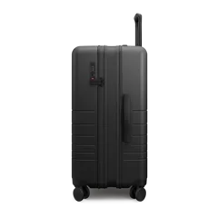 Monos Expandable Check-In Medium