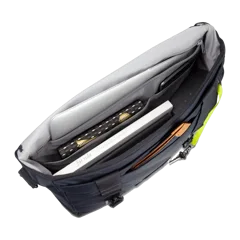 Closer Laptop Briefcase